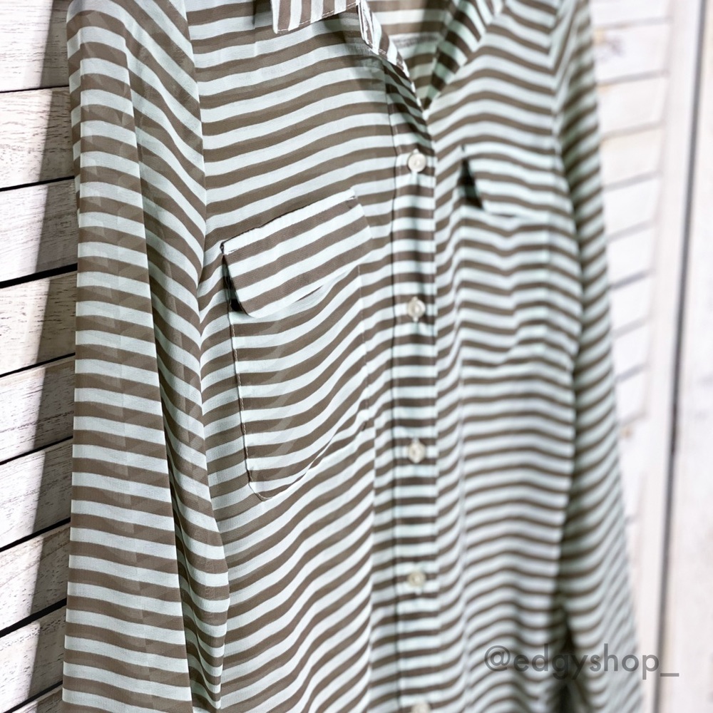 Old Navy | Striped Chiffon Button Down Top Blouse - Picture 2 of 7